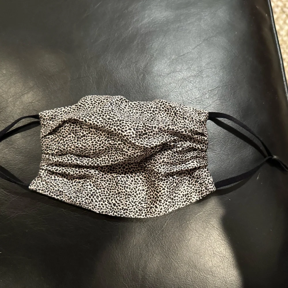 Pure Silk SLIP Face Mask Leopard Print